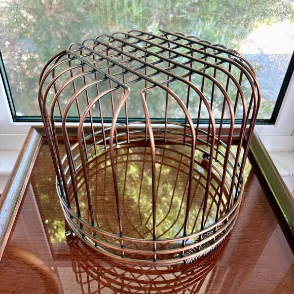 Vintage Wire Egg Basket with Swing Handle Rustic Farmhouse Decor - Picture 10 of 15